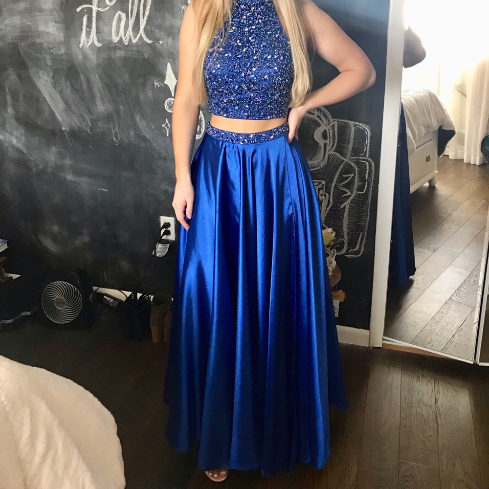 ROYAL BLUE PROM DRESS